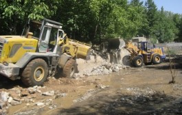آزادسازی ۴ هکتار از بستر و حریم رودخانه جاجرود در منطقه زردبند